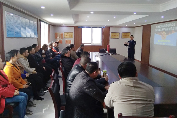 5c9c3c4b106ad.jpg 新聞?wù)掌?.jpg