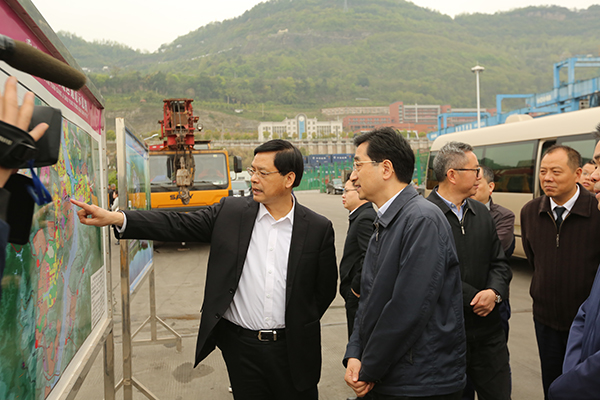 5ca6afdb1f2d0.jpg 2.jpg