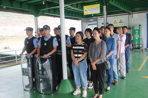 5da3c492413cd.jpg mmexport1569306670103.jpg