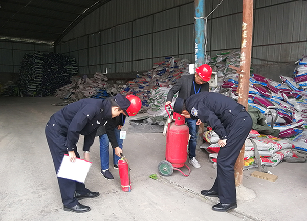 5ddf881ce7cf4.jpg 消防專項(xiàng)檢查.jpg