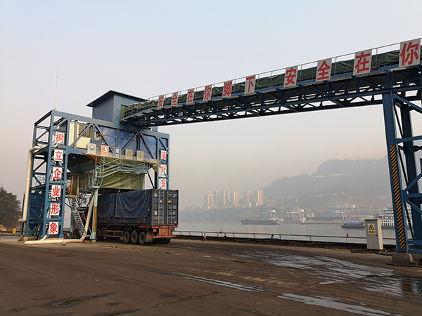 600148aeb5506.jpg 糧食作業(yè).jpg